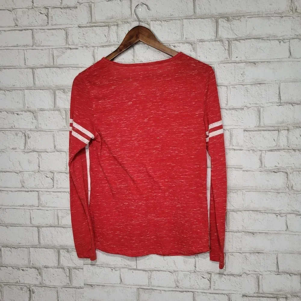 Campus Heritage WI Badgers long sleeve tee - Picture 13 of 13